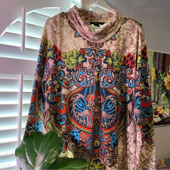 Women’s Radzoli XL multi-colored vibrant print cowl neck pullover - Picture 2 of 13